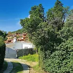 Nieves Seaview With Private Garden And Parking Near