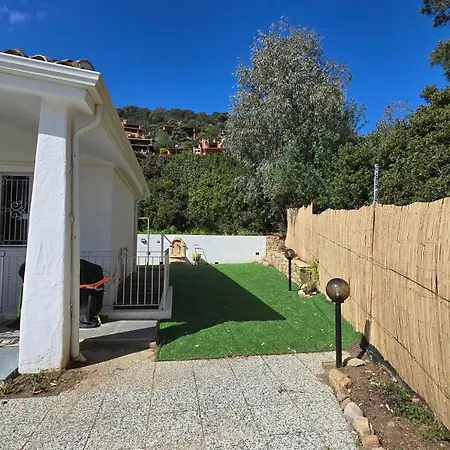Villa Nieves Seaview With Private Garden And Parking Near