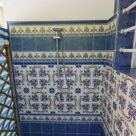 Nieves Seaview With Private Garden And Parking Near