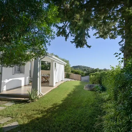 Nieves Seaview With Private Garden And Parking Near * Costa Rei